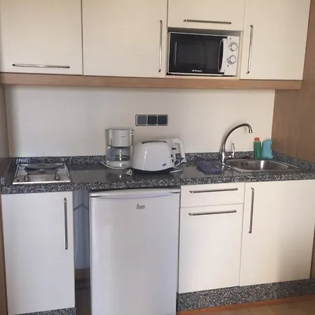 Aguamar Apartamentos, Cristianos Downtown Apartahotel Los Cristianos (Tenerife)